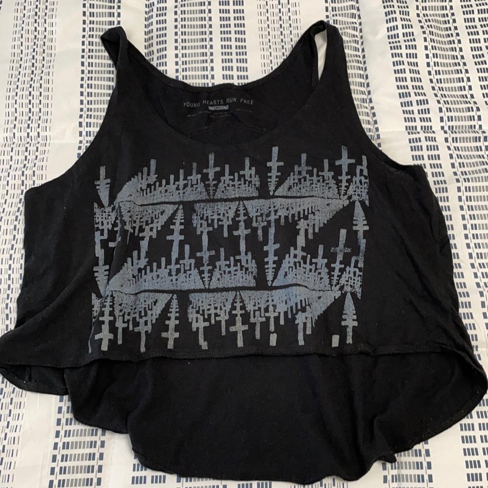 printed black crop top